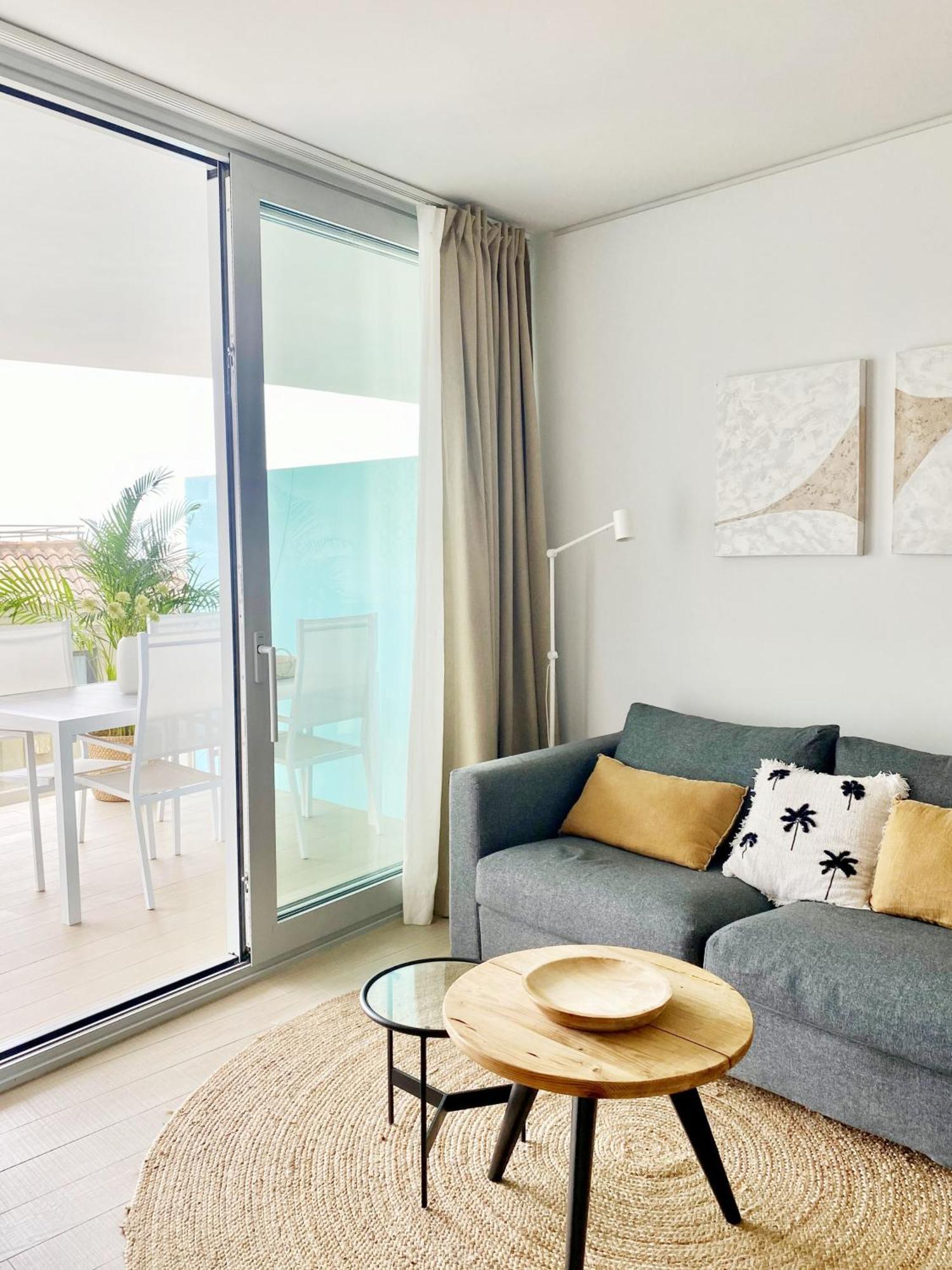 Fantastic Apartment In The Wave Just Steps From Carvajal Beach - Pool And Free Parking Fuengirola Exterior foto